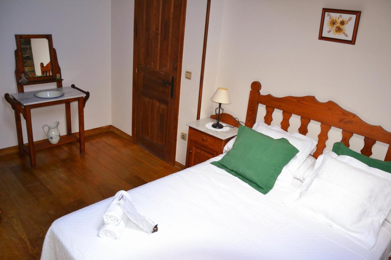 Apartamentos Rurales Ron المظهر الخارجي الصورة