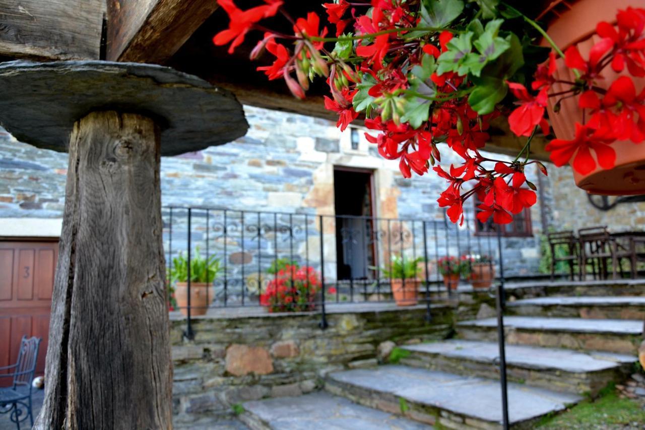 Apartamentos Rurales Ron المظهر الخارجي الصورة