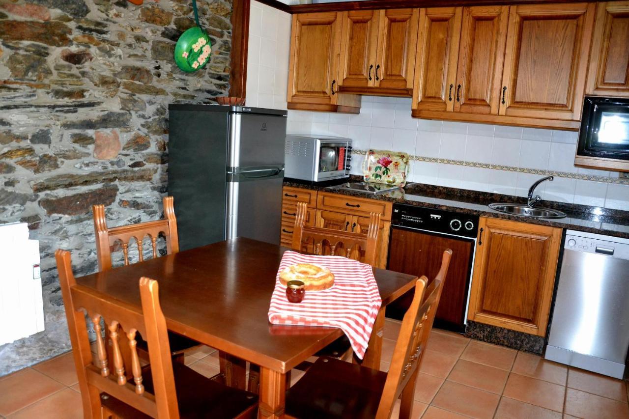 Apartamentos Rurales Ron المظهر الخارجي الصورة